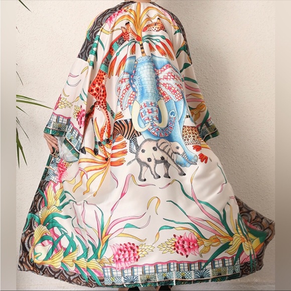 Colorful Elephant Print Women’s Duster - Picture 1 of 7